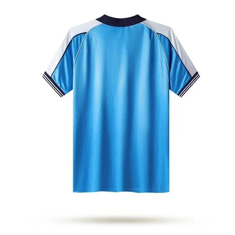 Camisa retrô do Manchester City 1999/01