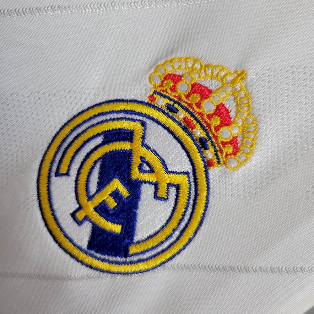Camisa Retro Home Real Madrid 2017/18