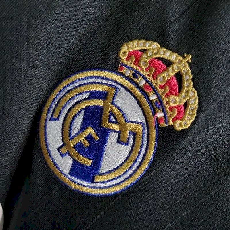 Camisa retrô de manga comprida reserva do Real Madrid 2006/07