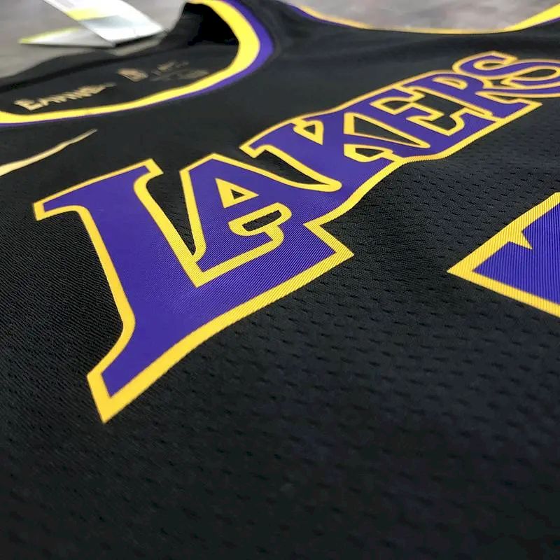 Camisa masculina Kobe Bryant 2020-21 preta versão Swingman Player - Edição Earned