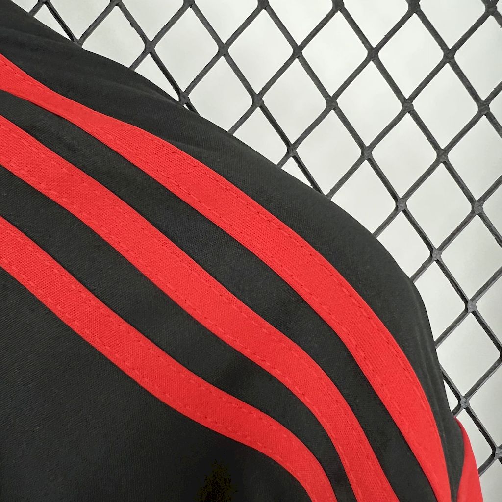 Camisa retrô do AC Milan 2010/11