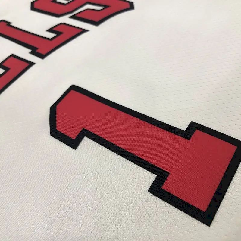 Camisa Derrick Rose Masculina Branca Versão Jogador – Edição Clássica