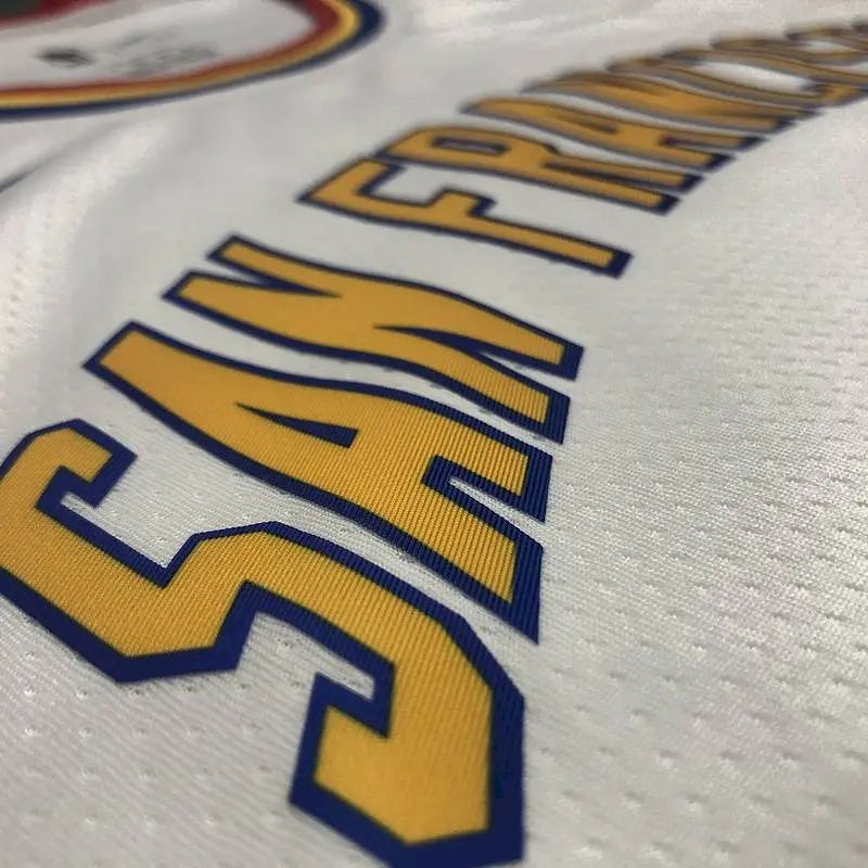 Camisa Stephen Curry Masculina Branca Versão Jogador – Edição Clássica San Francisco
