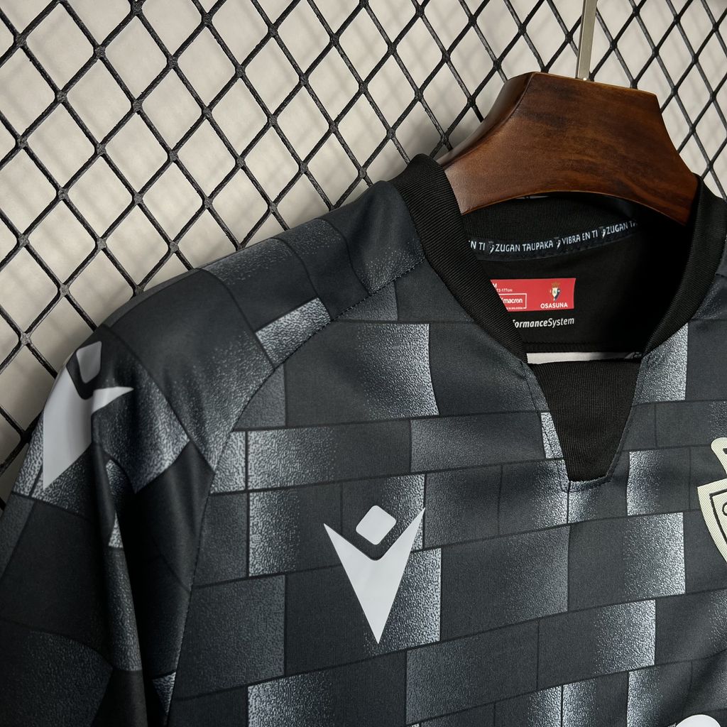 Terceira camisa do Osasuna 2024/25