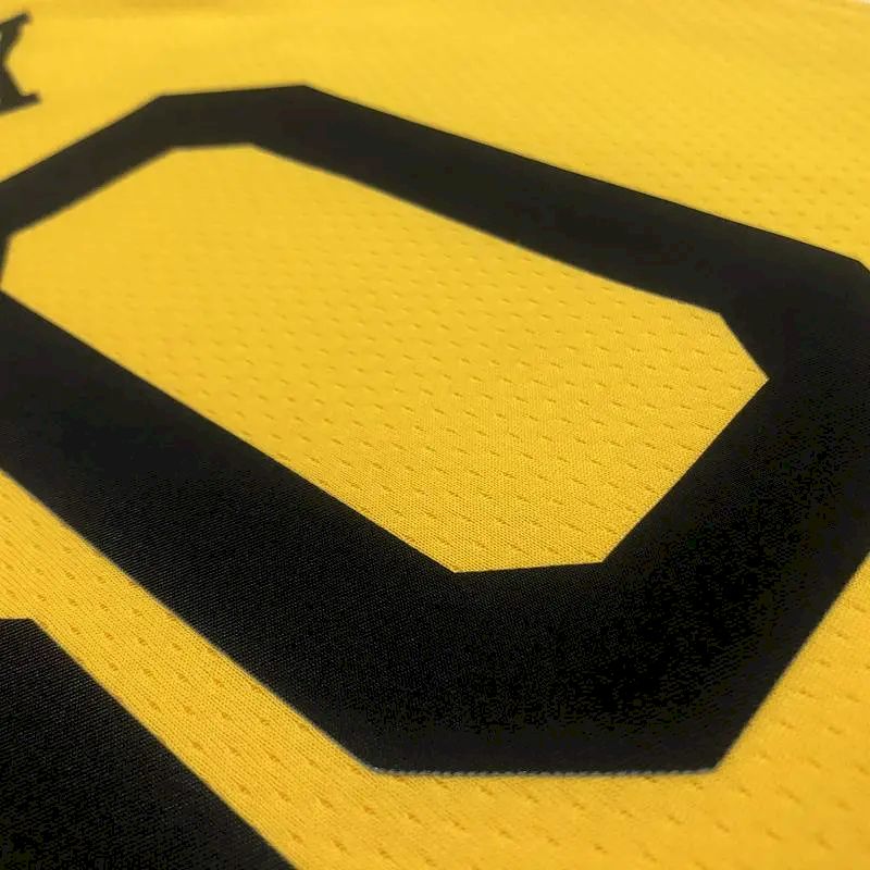 Camisa Stephen Curry Masculina Gola V Amarela Versão Jogador – Edição Statement