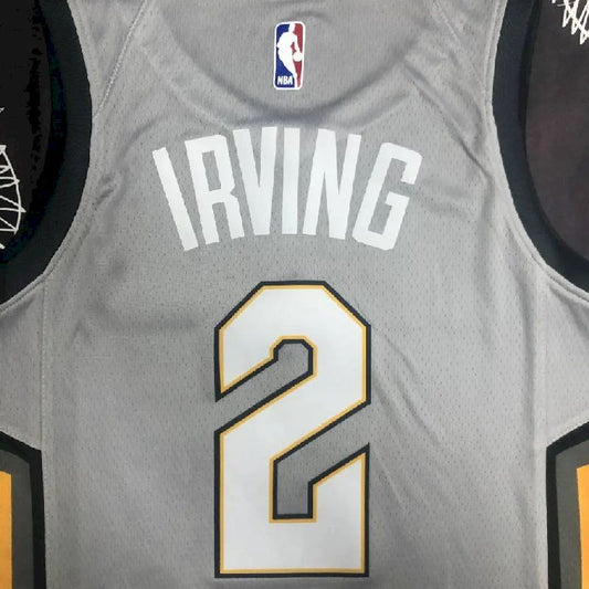 Camisa cinza masculina do time Kyrie Irving