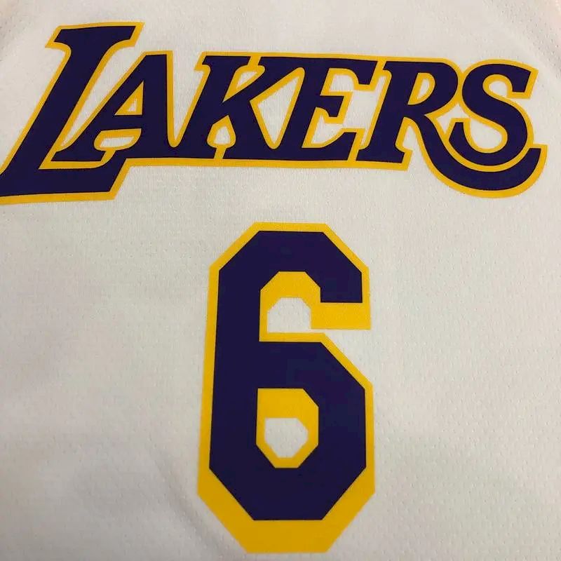 Camisa LeBron James Masculina 2020-21 Branca Versão Jogador – Edição Clássica Retrô