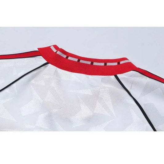 Camisa retrô da Copa dos Vencedores das Copas de 1991 do Manchester United