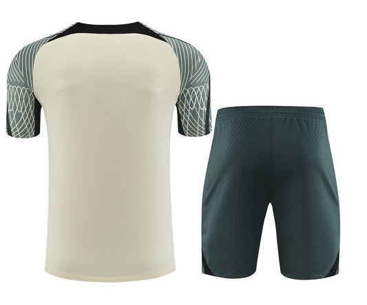 Camisa de treino adulto Barcelona 2023/24 + short 418