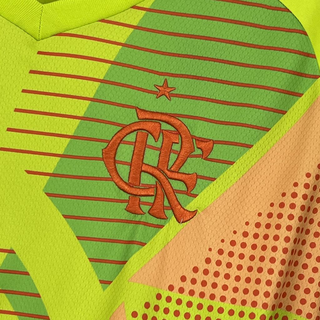 Camisa amarela de goleiro Flamengo 2025/26