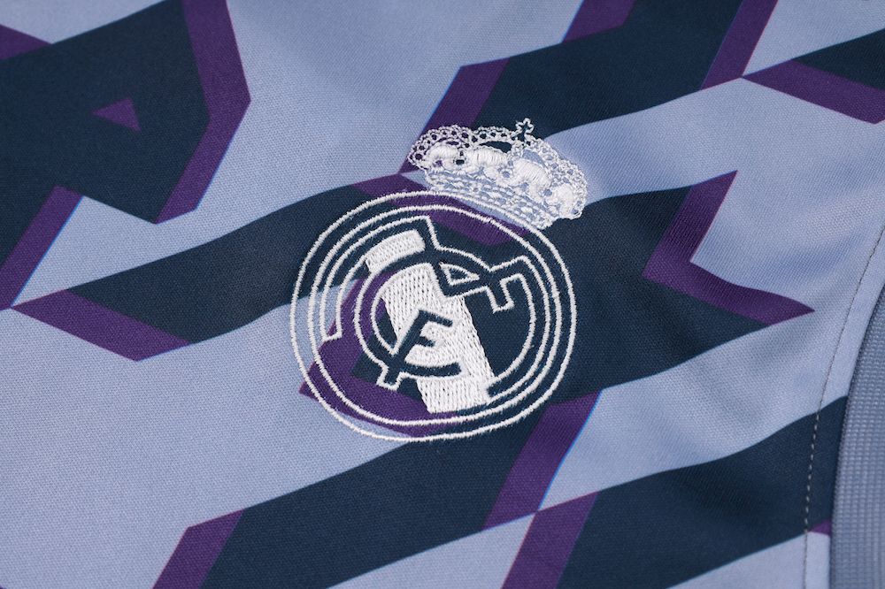 Camiseta regata e short adulto Real Madrid 2023/24 815