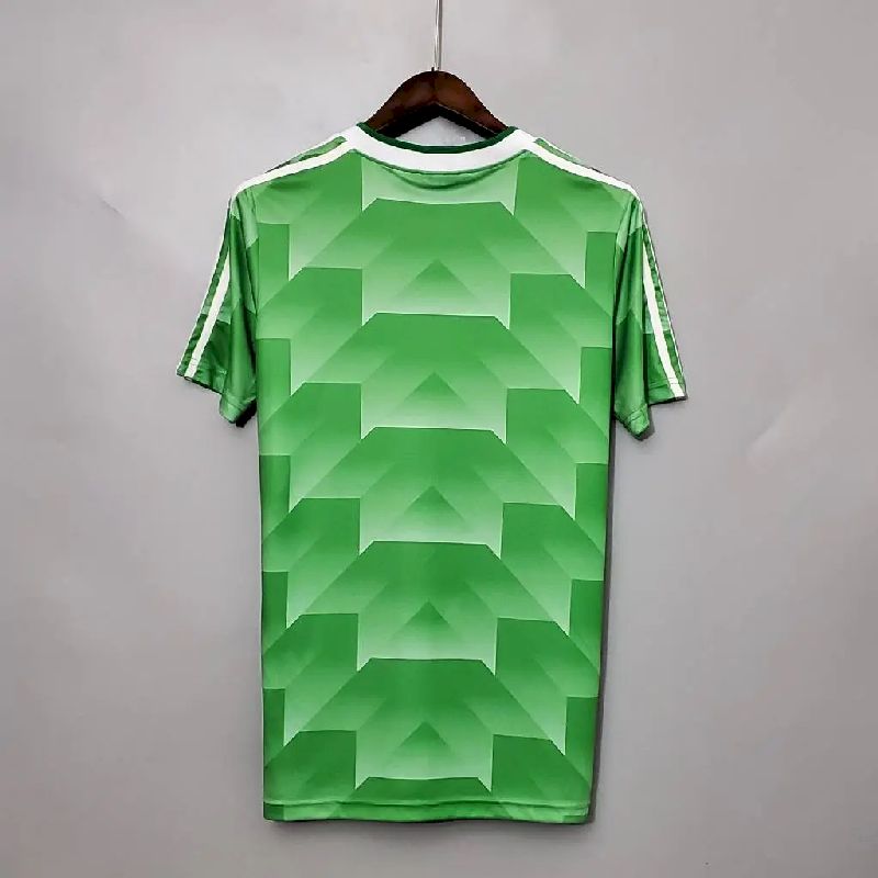 Camisa reserva retrô da Alemanha 1988/1991