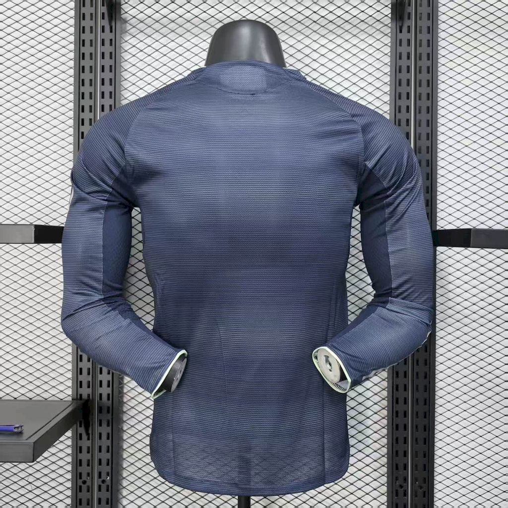 Real Madrid 2025/26 Away Long Sleeves Jersey Player Version