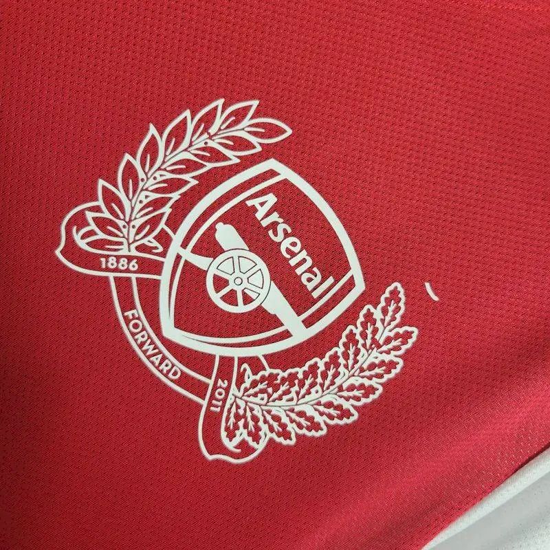 Camisa retrô do Arsenal 2011/12 comemorativa dos 125 anos