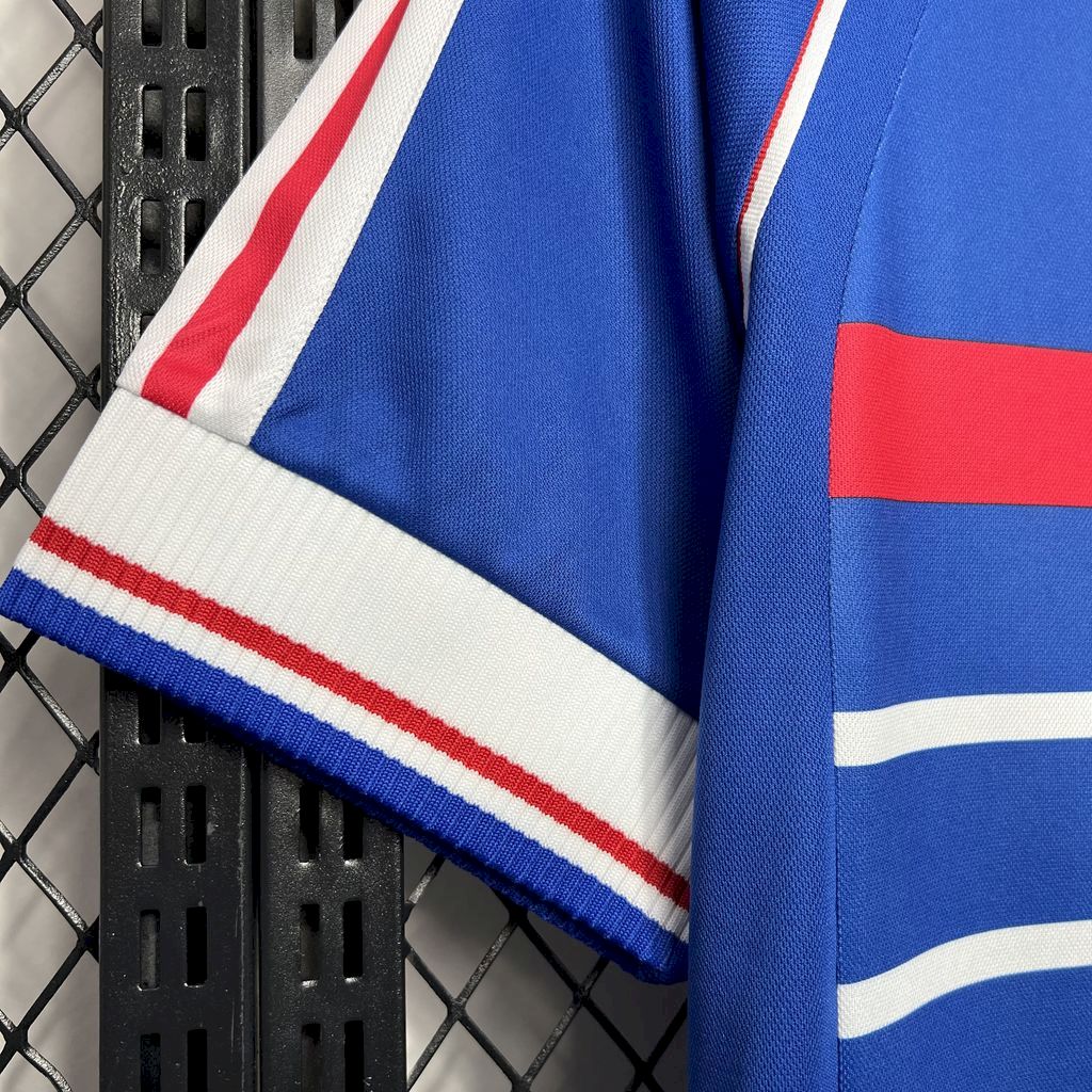 Camisa retrô da França para a Copa do Mundo de 1998