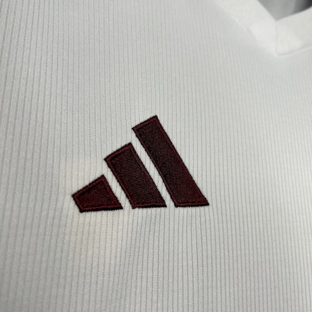Camisa reserva do Aston Villa 2024/25