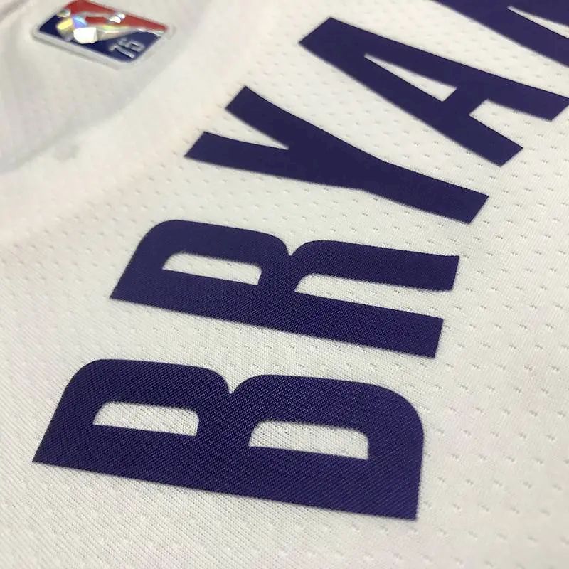 Camisa branca masculina Kobe Bryant Team – Edição de 75º aniversário