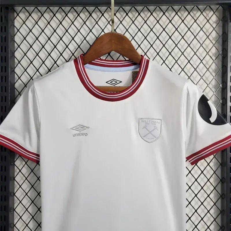 Kit reserva infantil do West Ham United 2023/24