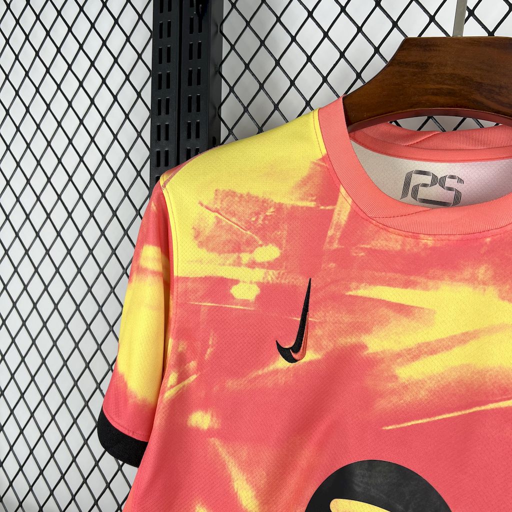 Camisa laranja pré-jogo do Barcelona 2025/26