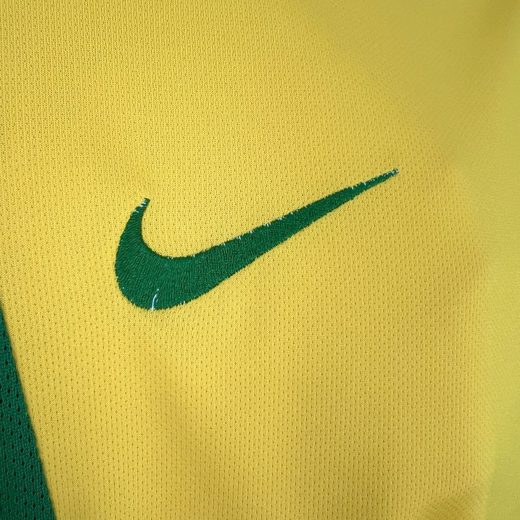 Camisa retrô da seleção brasileira 2002