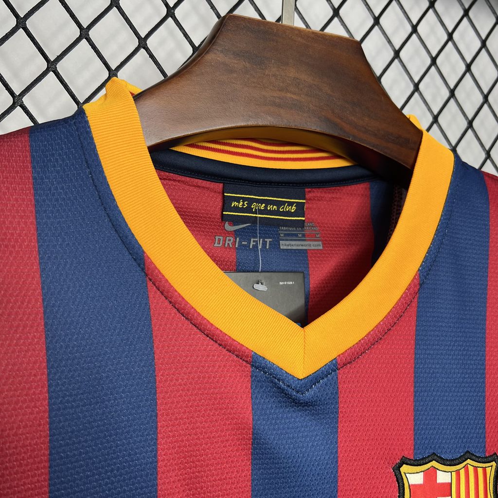 Camisa retrô titular do Barcelona 2013/14