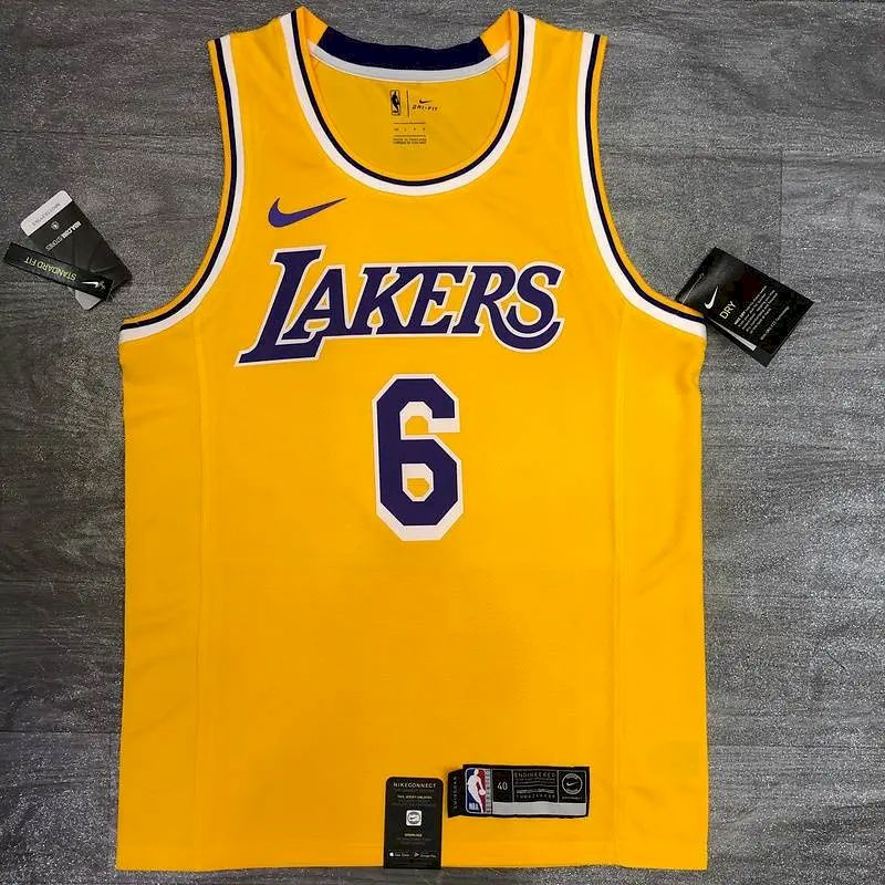 Camisa LeBron James Masculina 2020-21 Amarela Versão Jogador – Edição Clássica Retrô