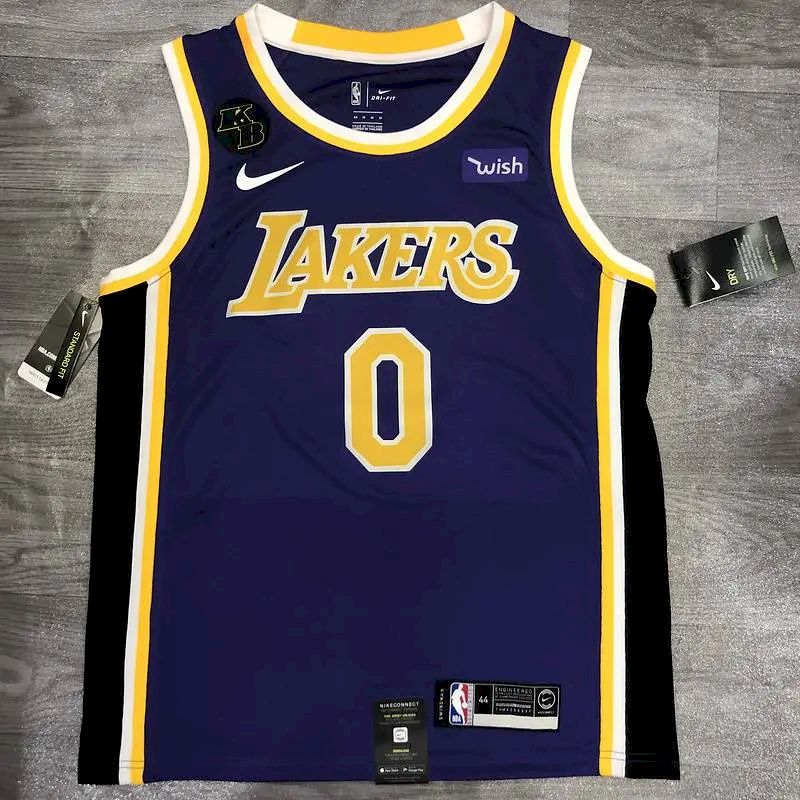 Camisa Masculina Kyle Kuzma Roxa Versão Jogador – Edição Clássica Retro