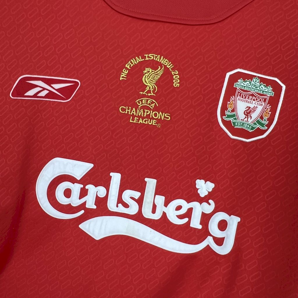 Camisa retrô do Liverpool 2005