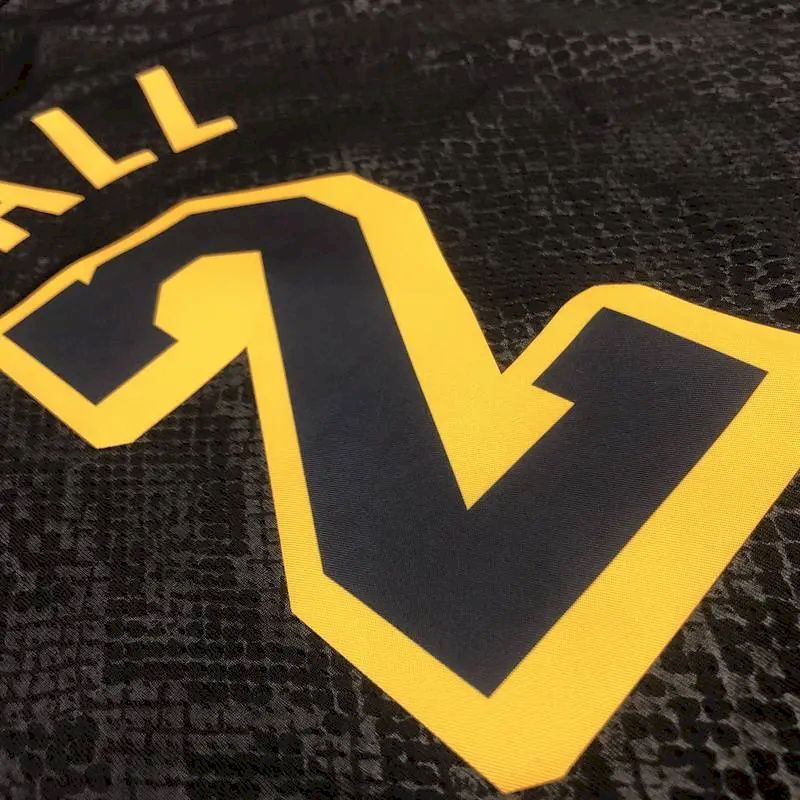 Camisa LeBron James Black Mamba versão masculina de jogador