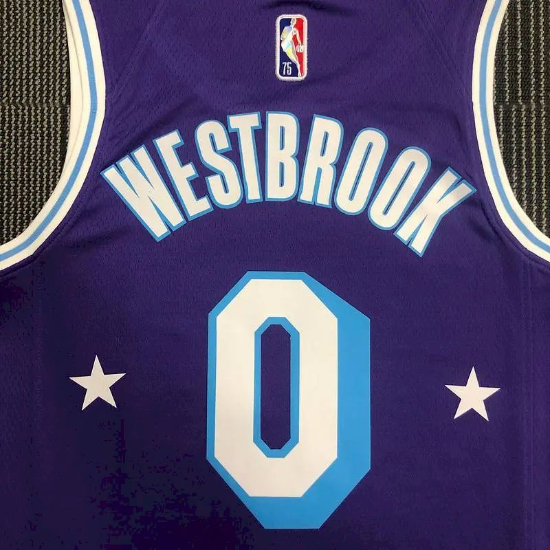 Camisa masculina roxa Russell Westbrook Team – Edição City do 75º aniversário