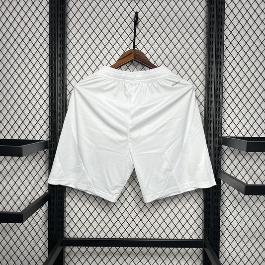 Short domicile Real Madrid 2024/25