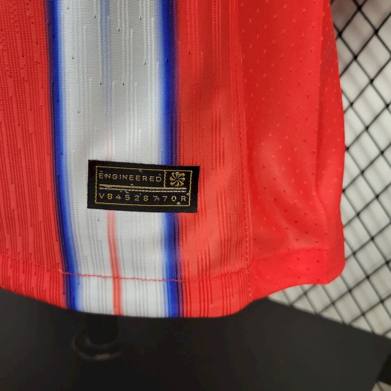 Maillot domicile de l'Atlético Madrid 2024/24, version joueur