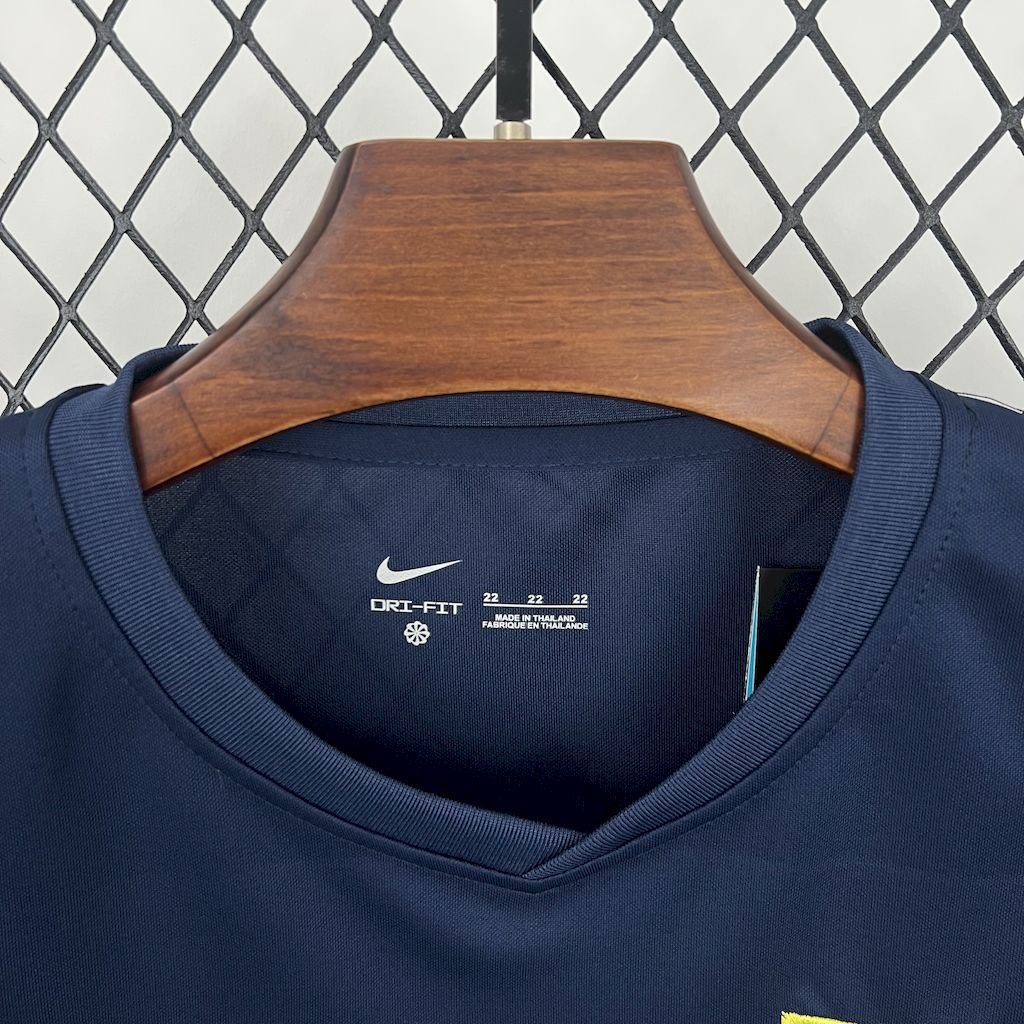 Atlético Madrid 2025/26 Away Kids Kit