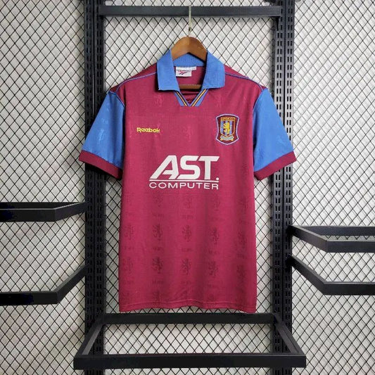 Camisa retrô do Aston Villa 1995/96