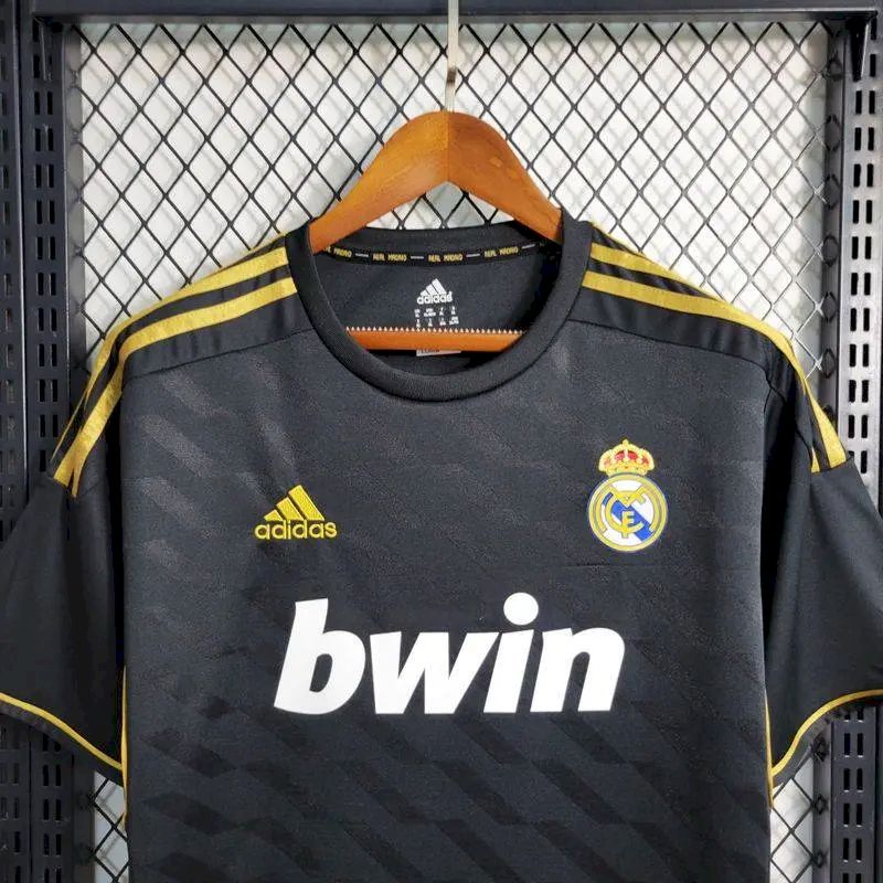 Camisa retrô reserva do Real Madrid 2011/12