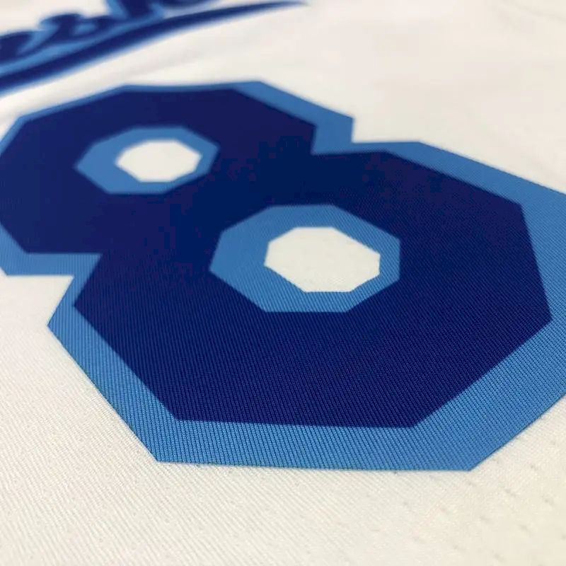 Camisa Kobe Bryant Masculina Branca Versão Jogador – Edição Clássica Retro Conjunta