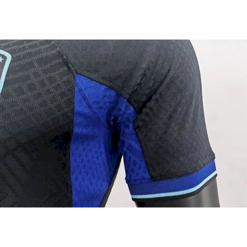 Camisa de treino pré-jogo do Atlético de Madrid 2022/23, versão jogador