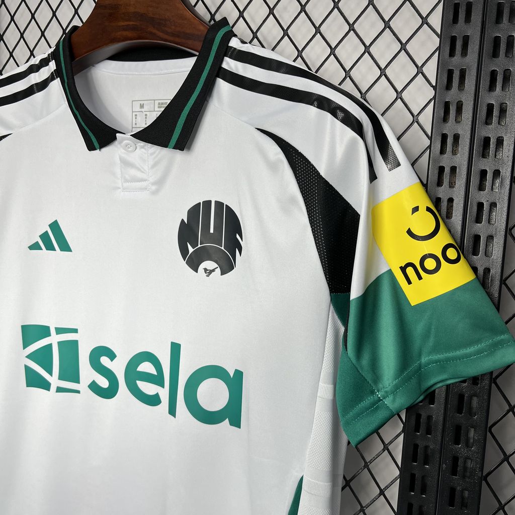 Terceira camisa do Newcastle United 2024/25