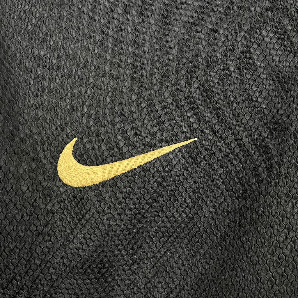 Camisa retrô de Portugal 2006