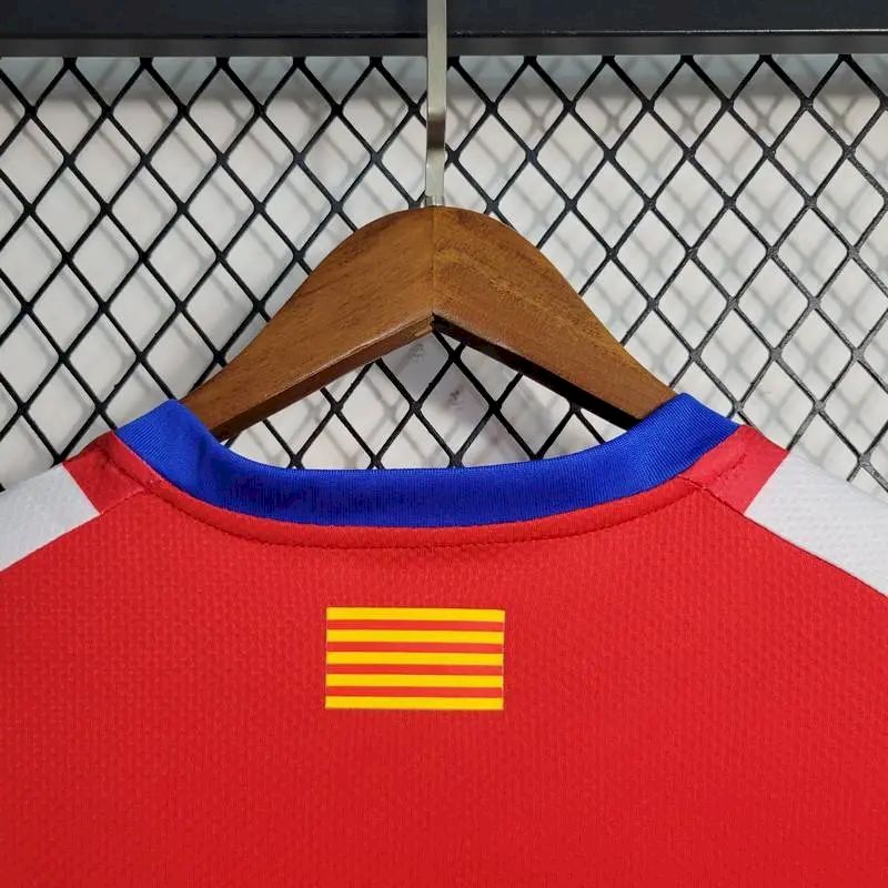 Camisa titular do Girona 2023/24