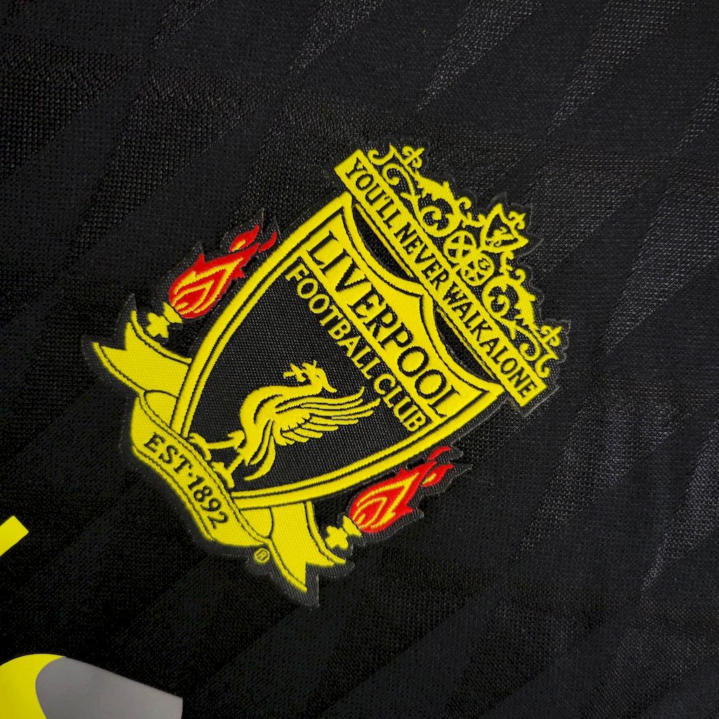 Camisa Retro Terceira do Liverpool 2010/11