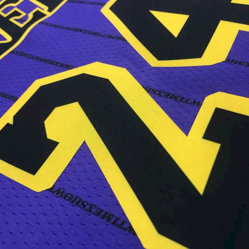 Camisa masculina Kobe Bryant 2018-19 roxa Swingman versão jogador – Edição City