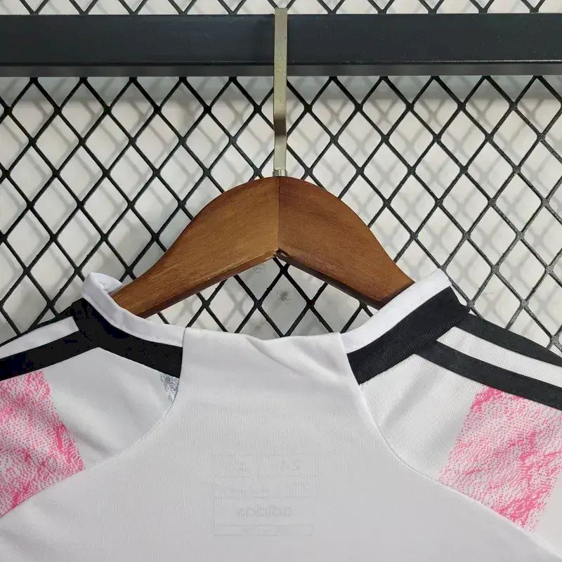 Juventus 2023/24 Away Kids Kit