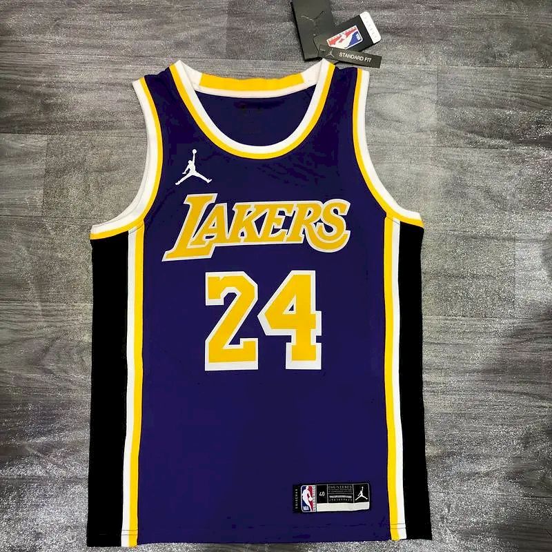 Camisa masculina Kobe Bryant 2020-21 roxa Swingman versão jogador – Edição Statement