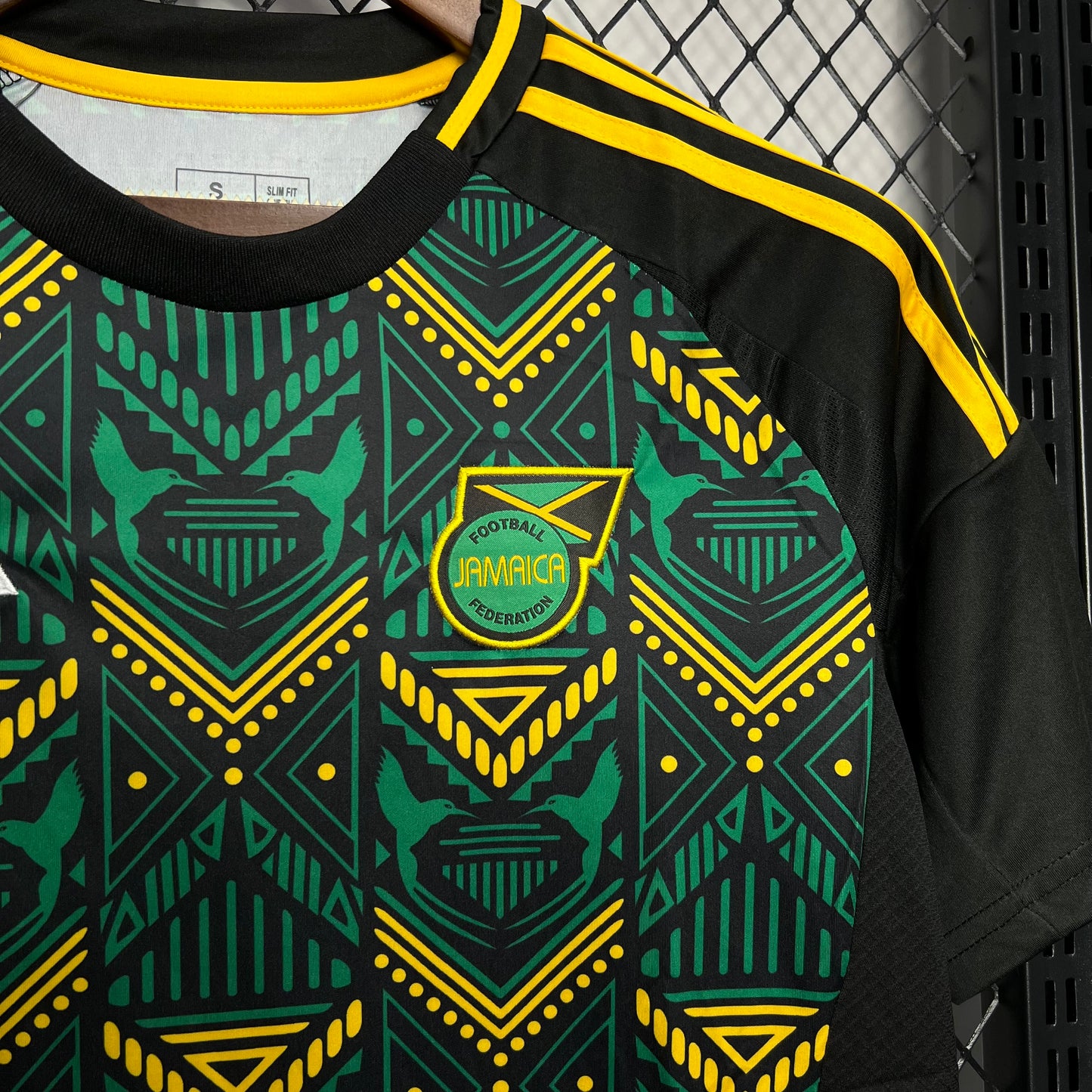 Camisa reserva da Jamaica 2024/25