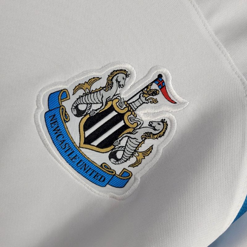 Camisa retrô reserva do Newcastle United 1999/2000