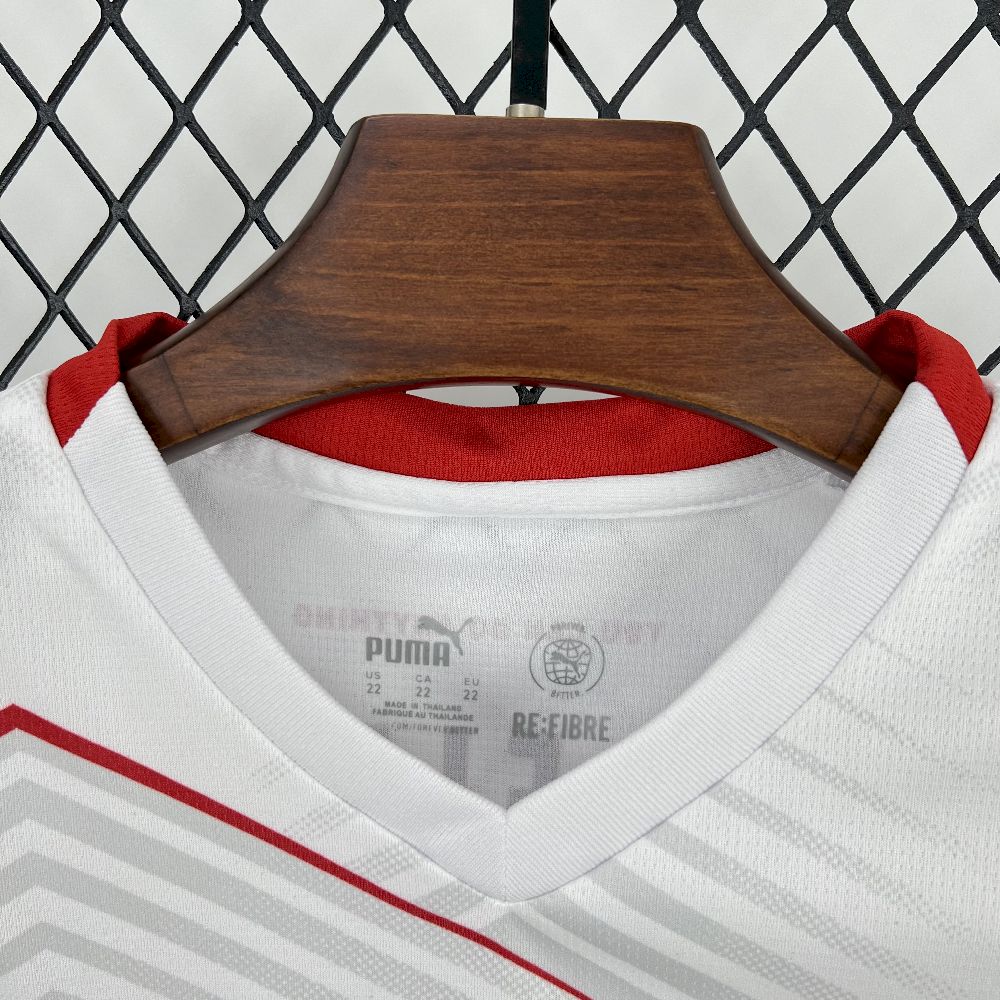 RB Leipzig 2025/26 Home Kids Kit