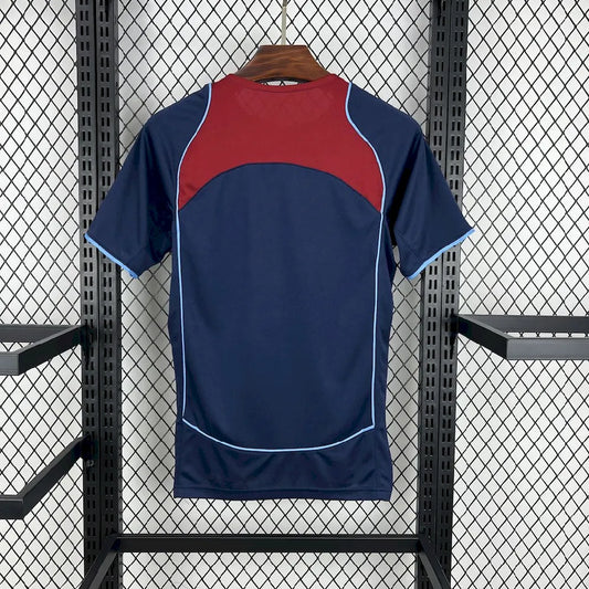 Camisa reserva retrô do Atlético de Madrid 2004/05