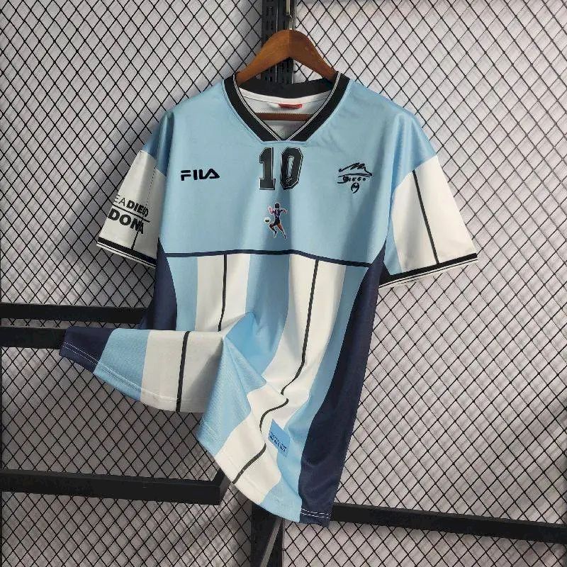 Camisa comemorativa da aposentadoria de Maradona da Argentina 2010, edição retrô