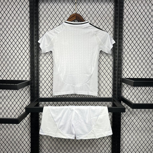 Kit Infantil 2 do Real Madrid 2024/25